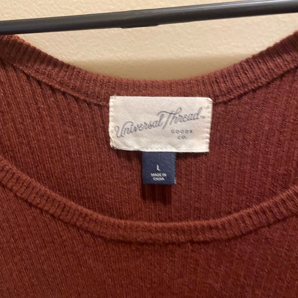 Rust Ribbed Long Sleeve Sweater - Picture 2 of 2